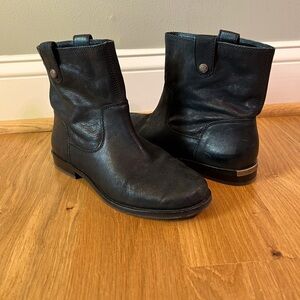 Black Leather Paddock Boots by Arturo Chiang